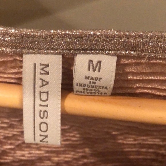 Top by Madison. Sz medium. - Picture 2 of 5